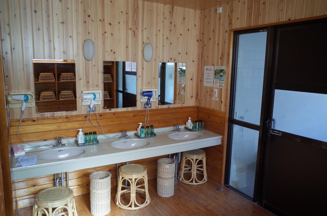 Hôtel Gokase Onsen Mori No Yado Kijiya à Takachiho Extérieur photo