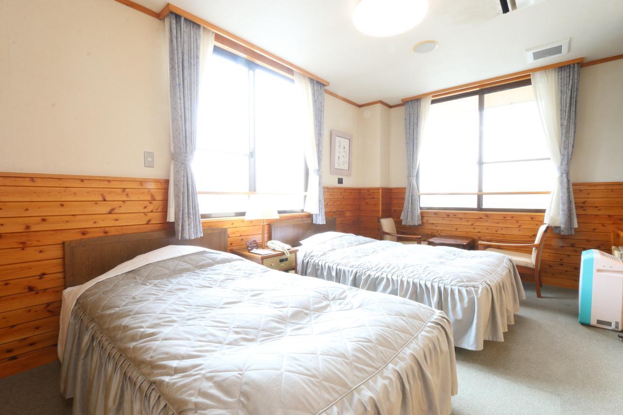 Hôtel Gokase Onsen Mori No Yado Kijiya à Takachiho Extérieur photo
