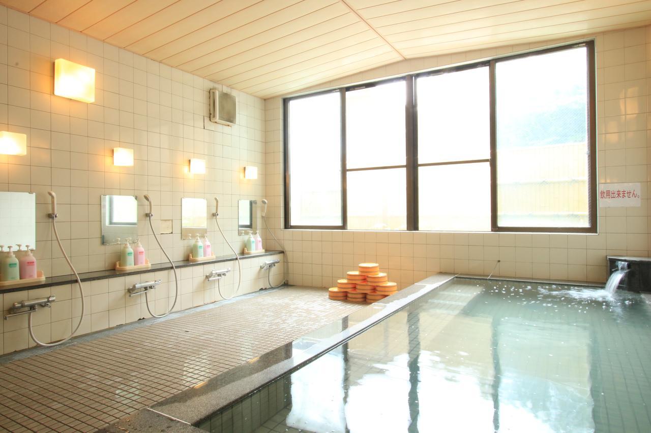 Hôtel Gokase Onsen Mori No Yado Kijiya à Takachiho Extérieur photo